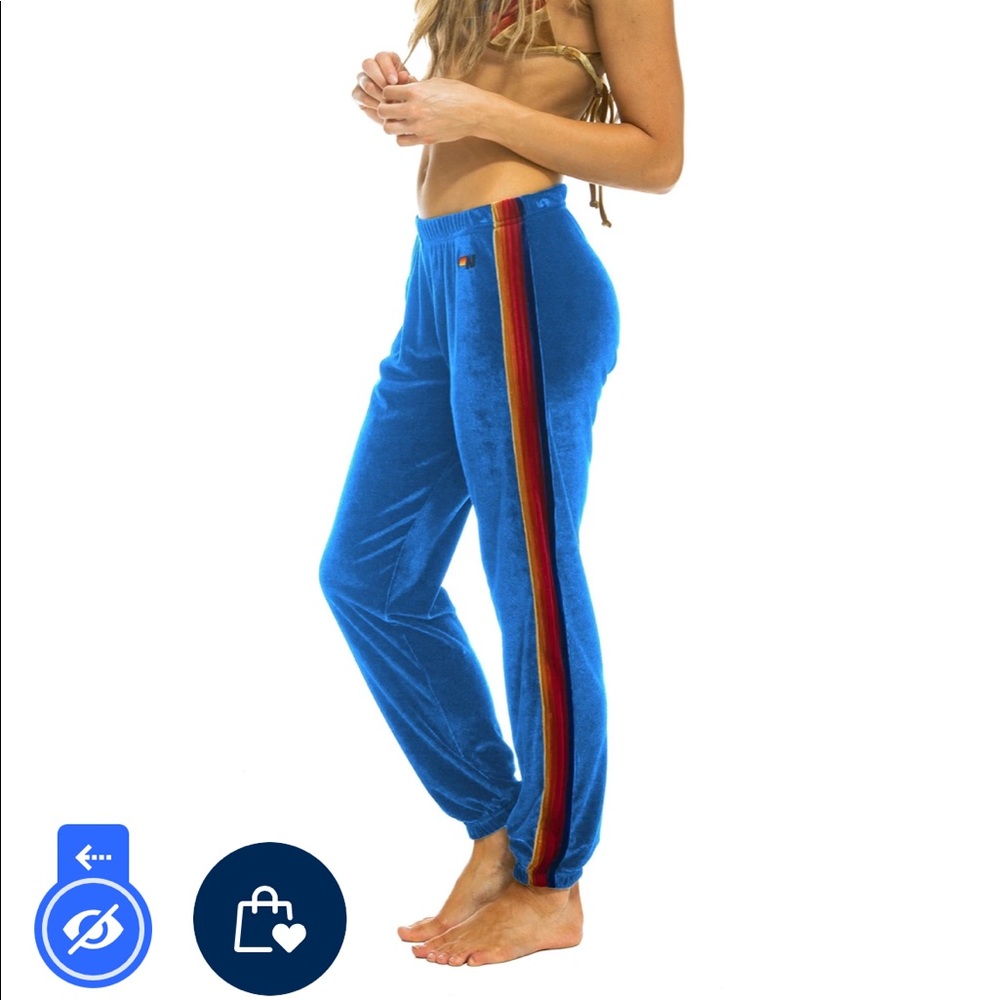 Classic Velvet - Women’s Sweatpant in Vintage Blue - M